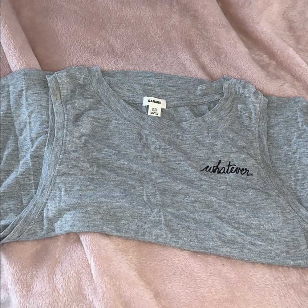 Grey top